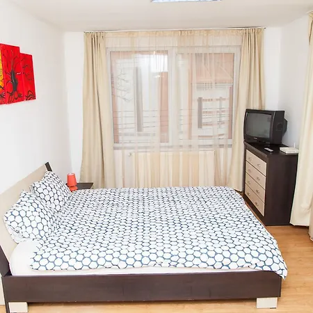 & Enjoy Apartment